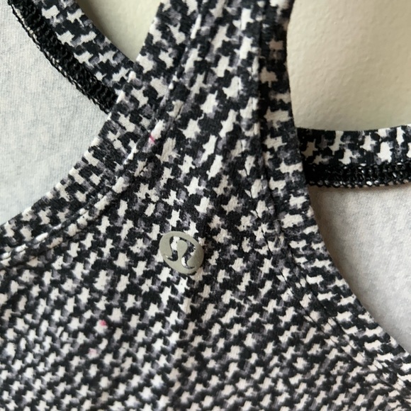 Lululemon racerback tank in size 10 - Picture 5 of 5